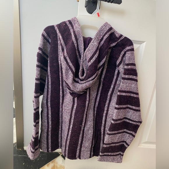 Purple “drug rug” sweater - Picture 2 of 2